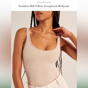 Seamless Rib Fabric Scoopneck Bodysuit, Abercrombie, Size XS, Never Worn